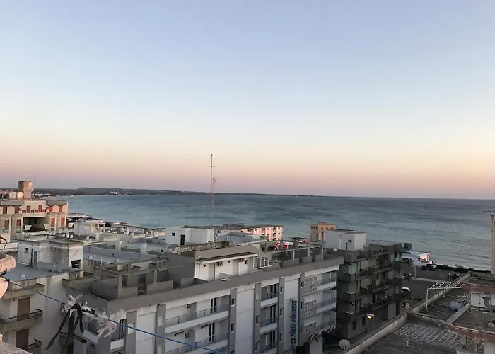 Attico In Riva Al Mare